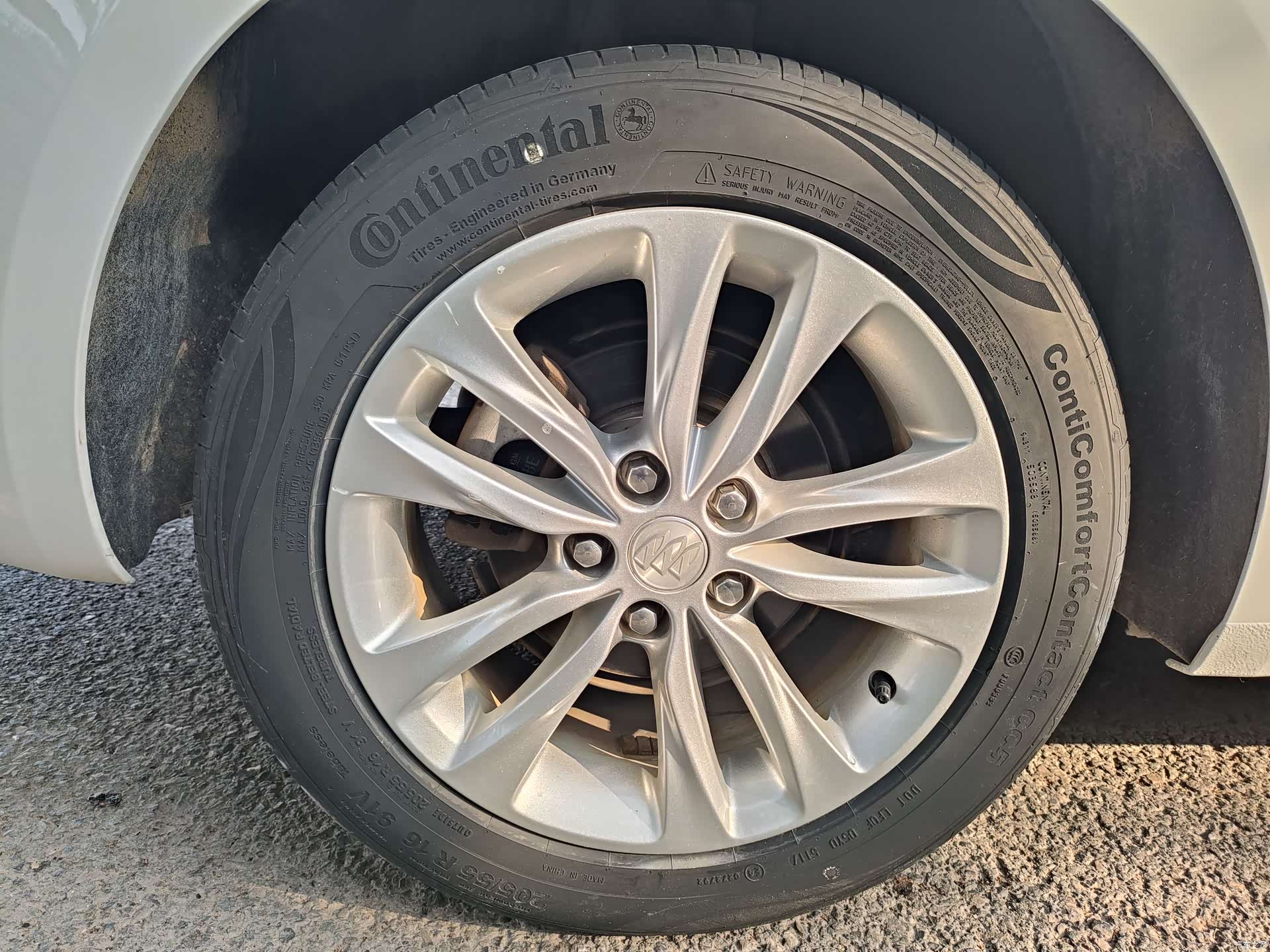 Buick Verano, 2018 8