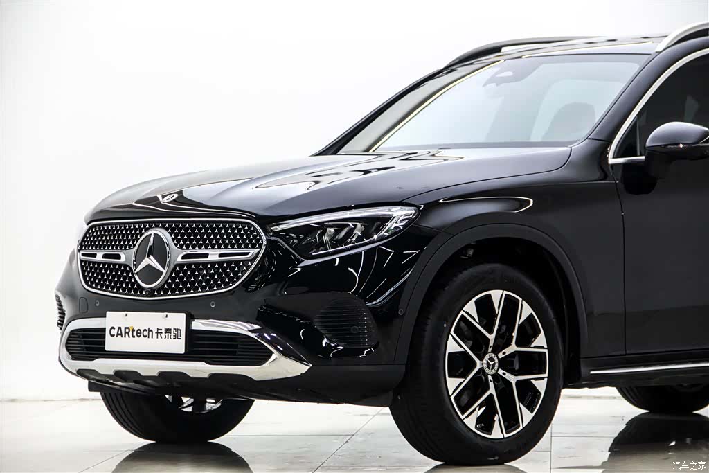 Mercedes-Benz GLC, 2025 4