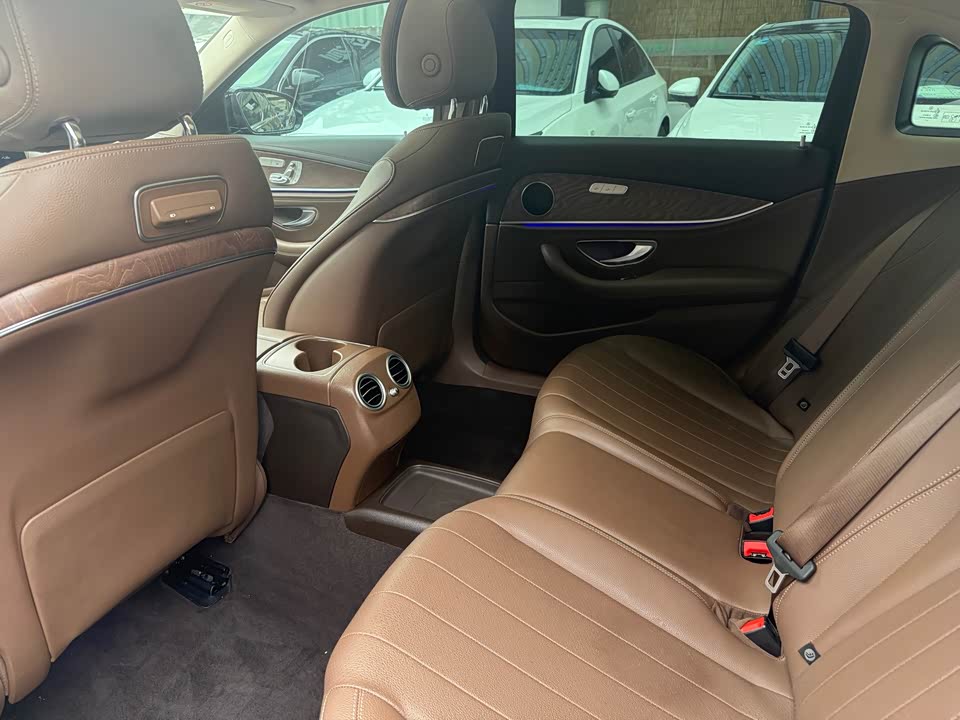 Mercedes-Benz E-class Mercedes-Benz E-class