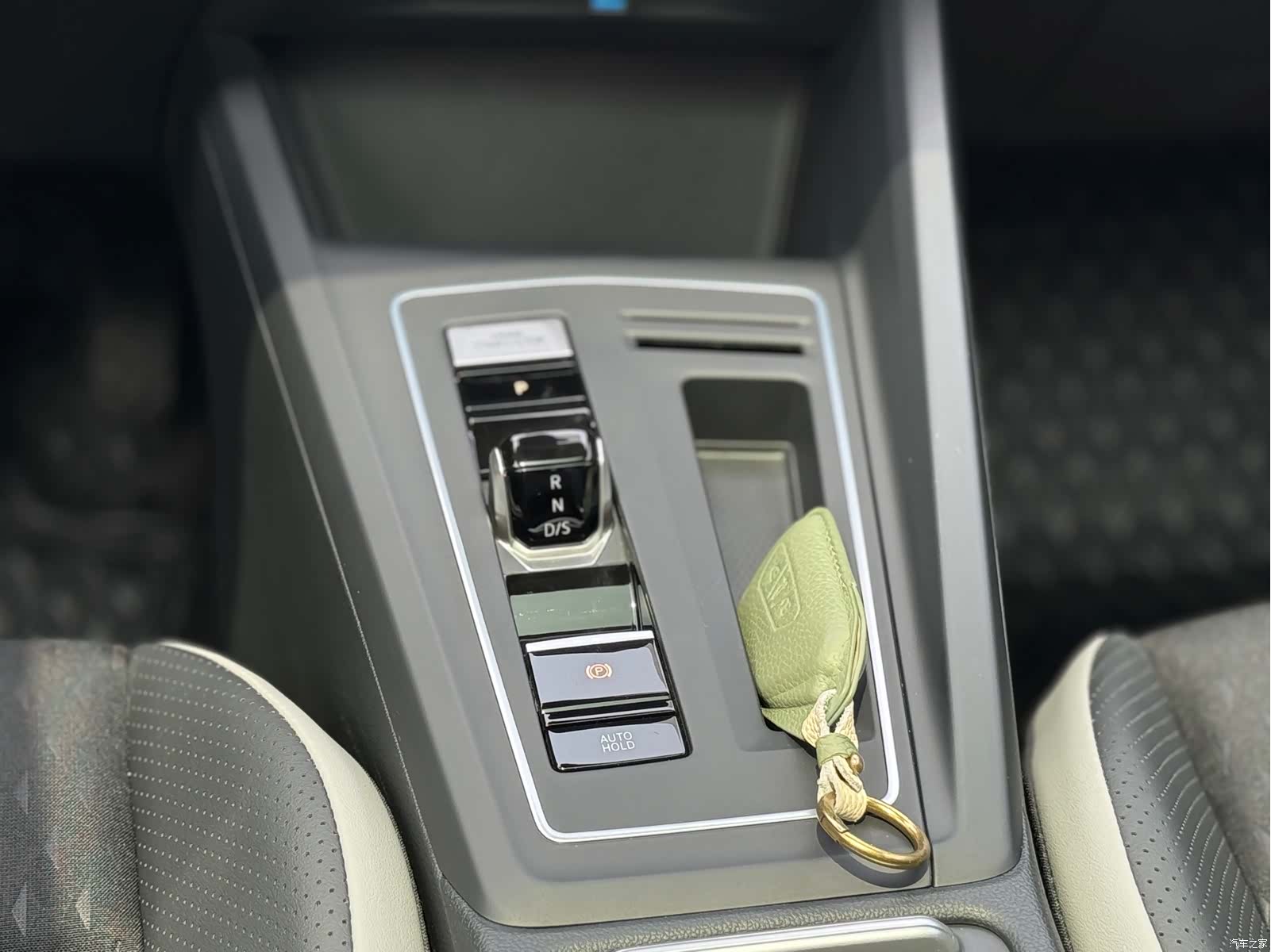 Volkswagen Golf, 2025 15