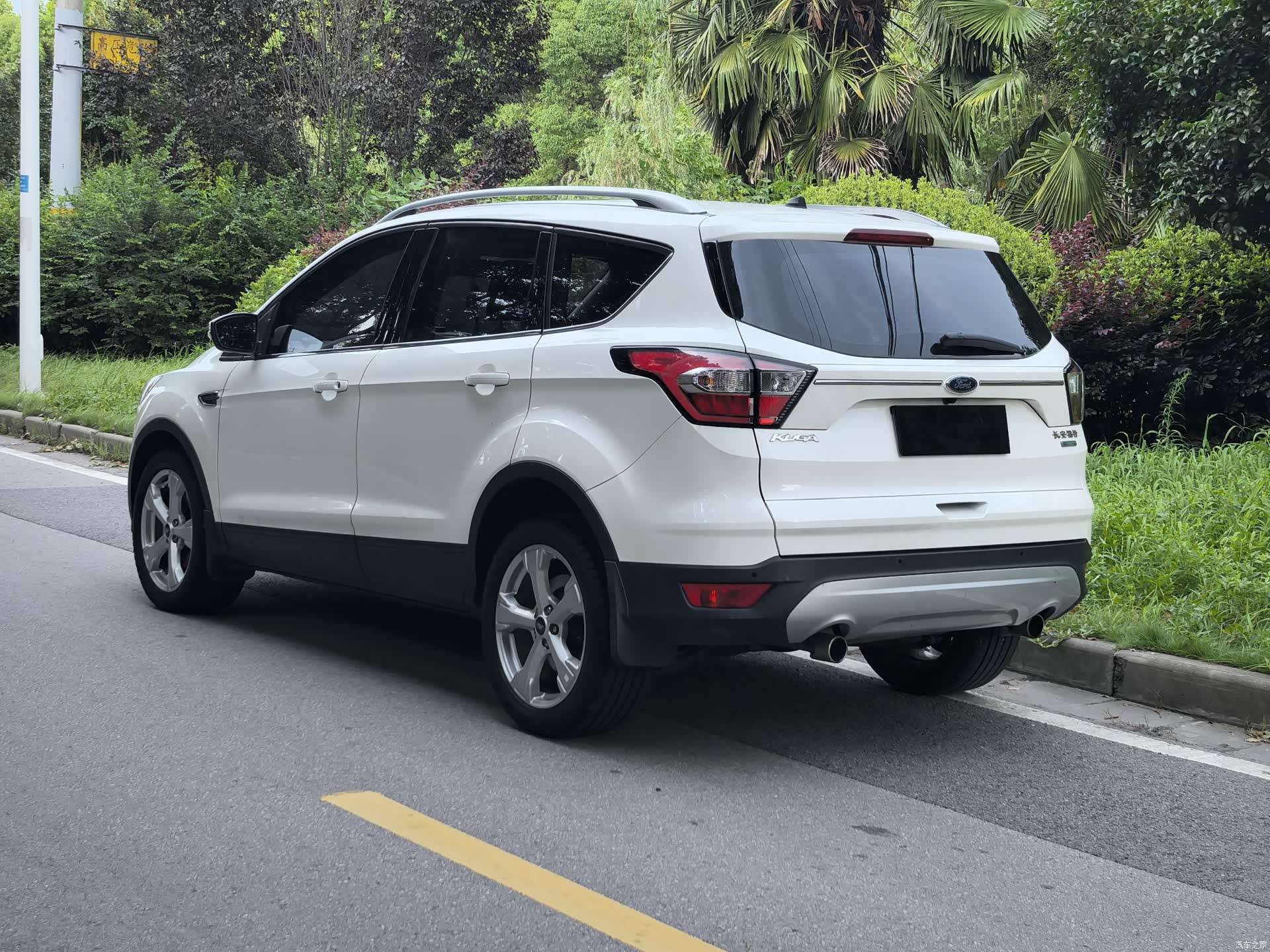 Ford Kuga, 2017 все фото