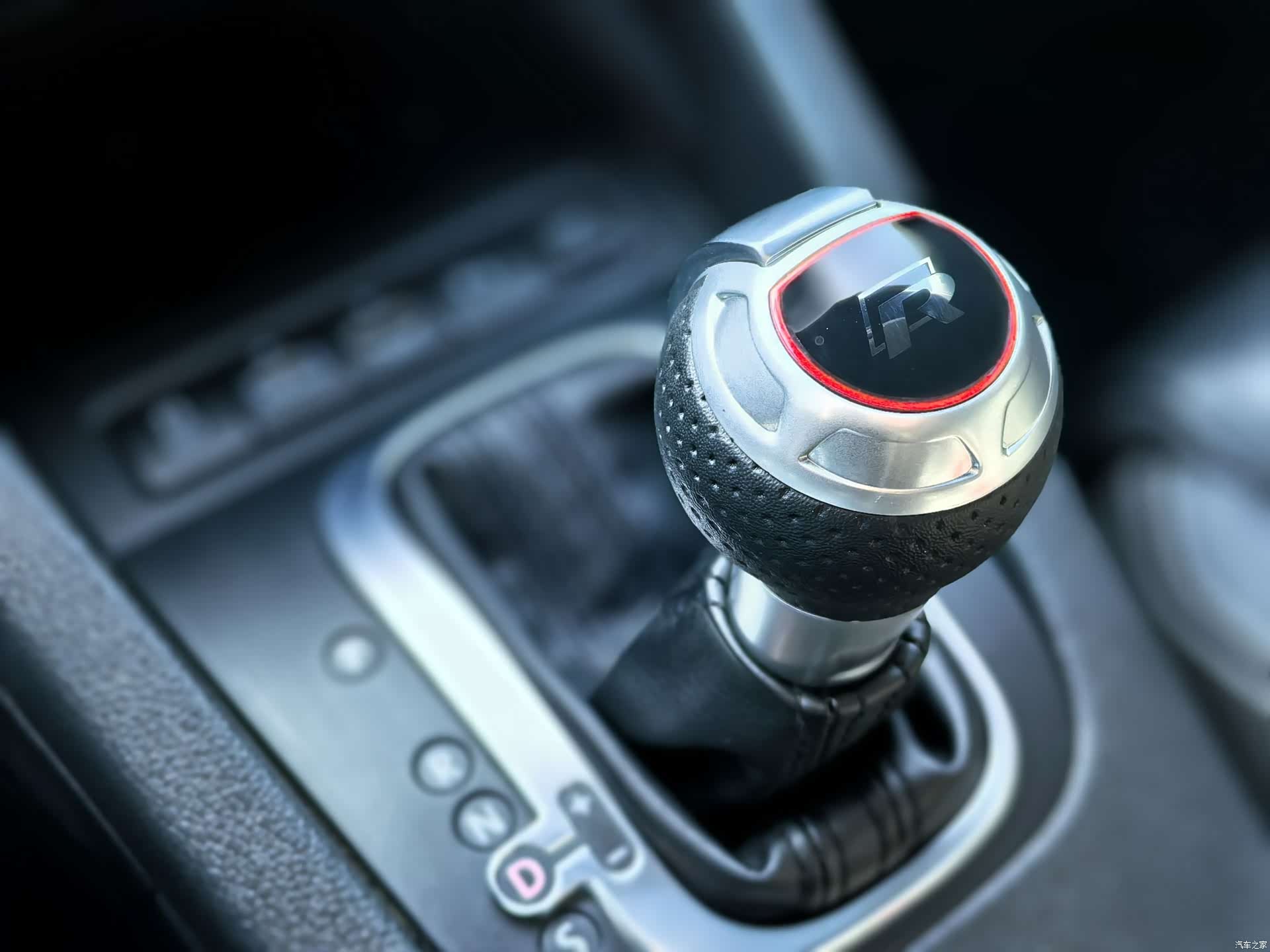 Volkswagen R, 2017 14