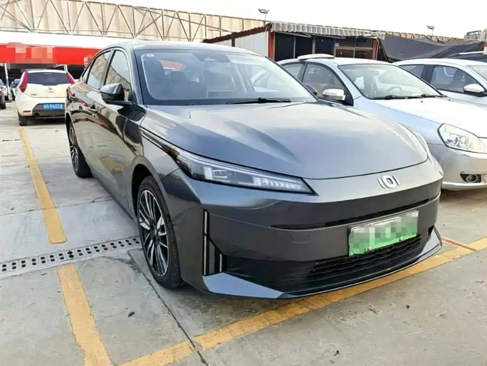 Changan A05