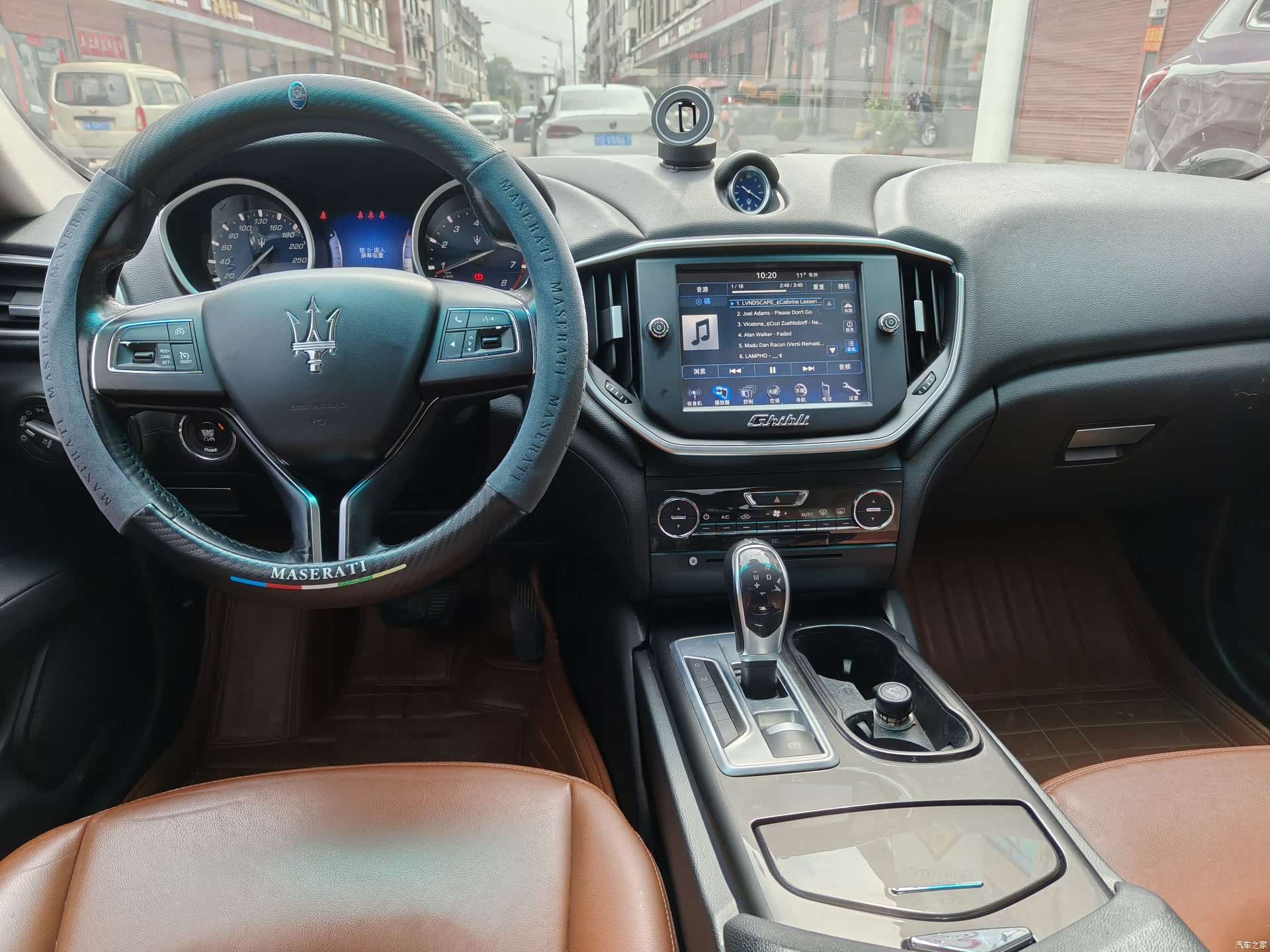 Maserati Ghibli, 2016 6