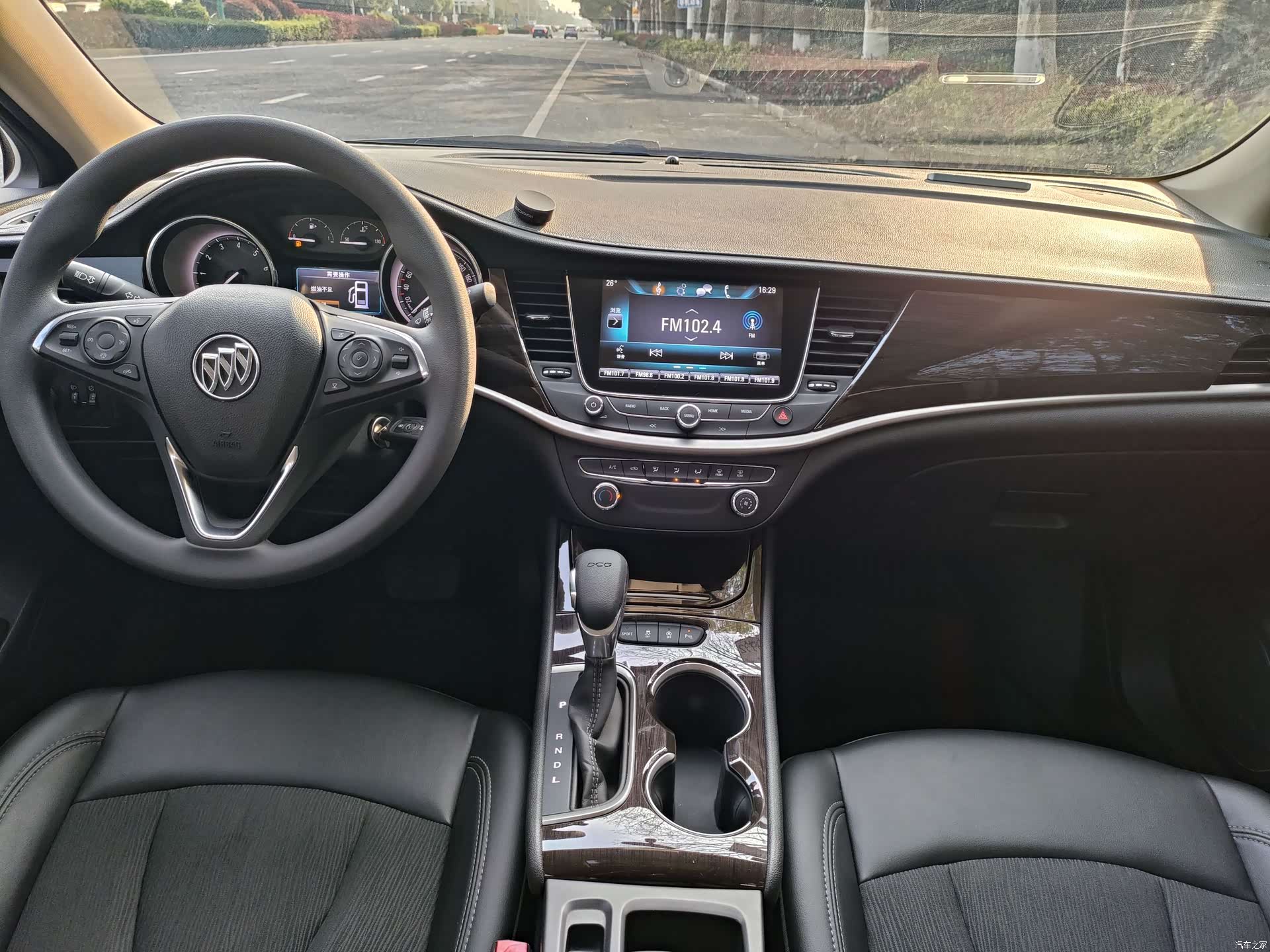 Buick Verano, 2018 15