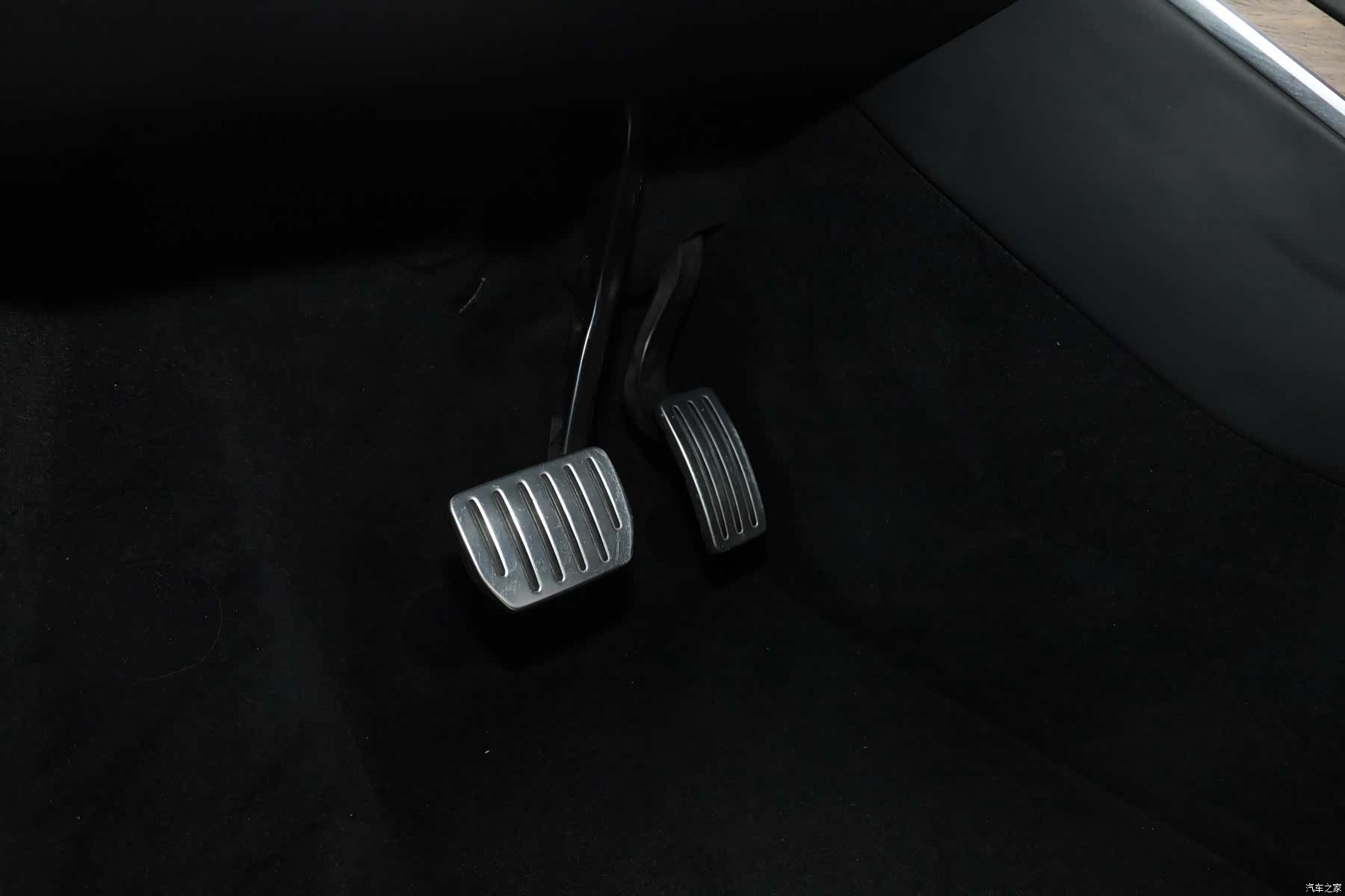 Tesla Model X, 2023 26