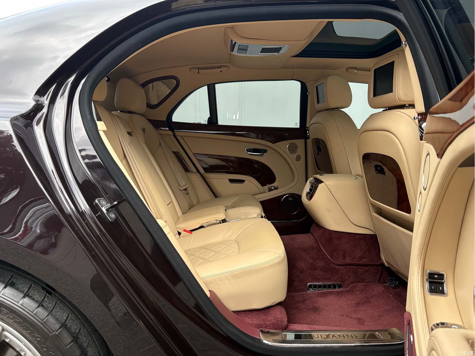 Bentley Mulsanne, 2014 27