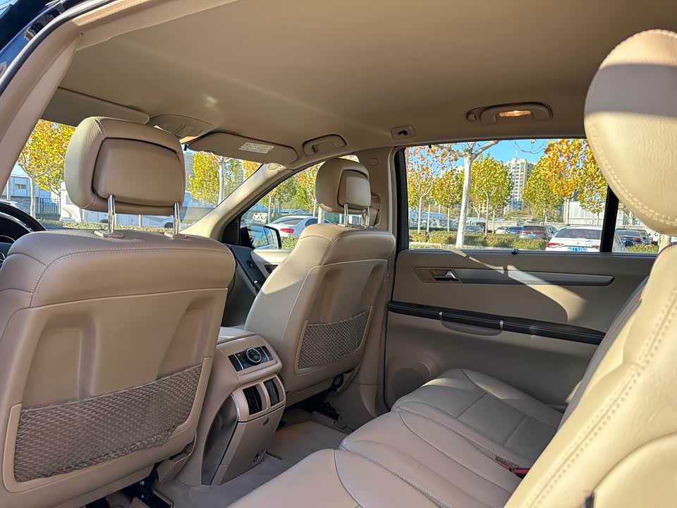 Mercedes-Benz R-class