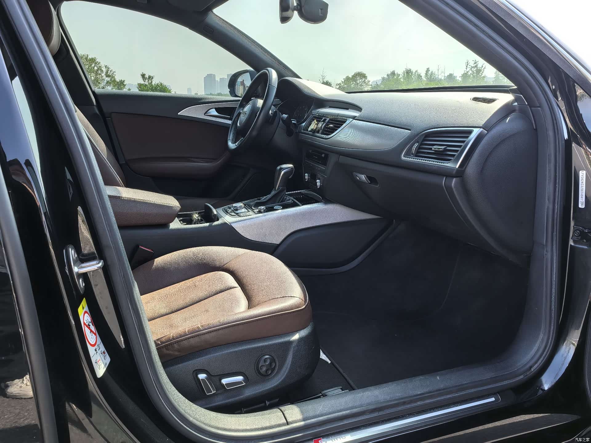 Audi A6L, 2018 все фото