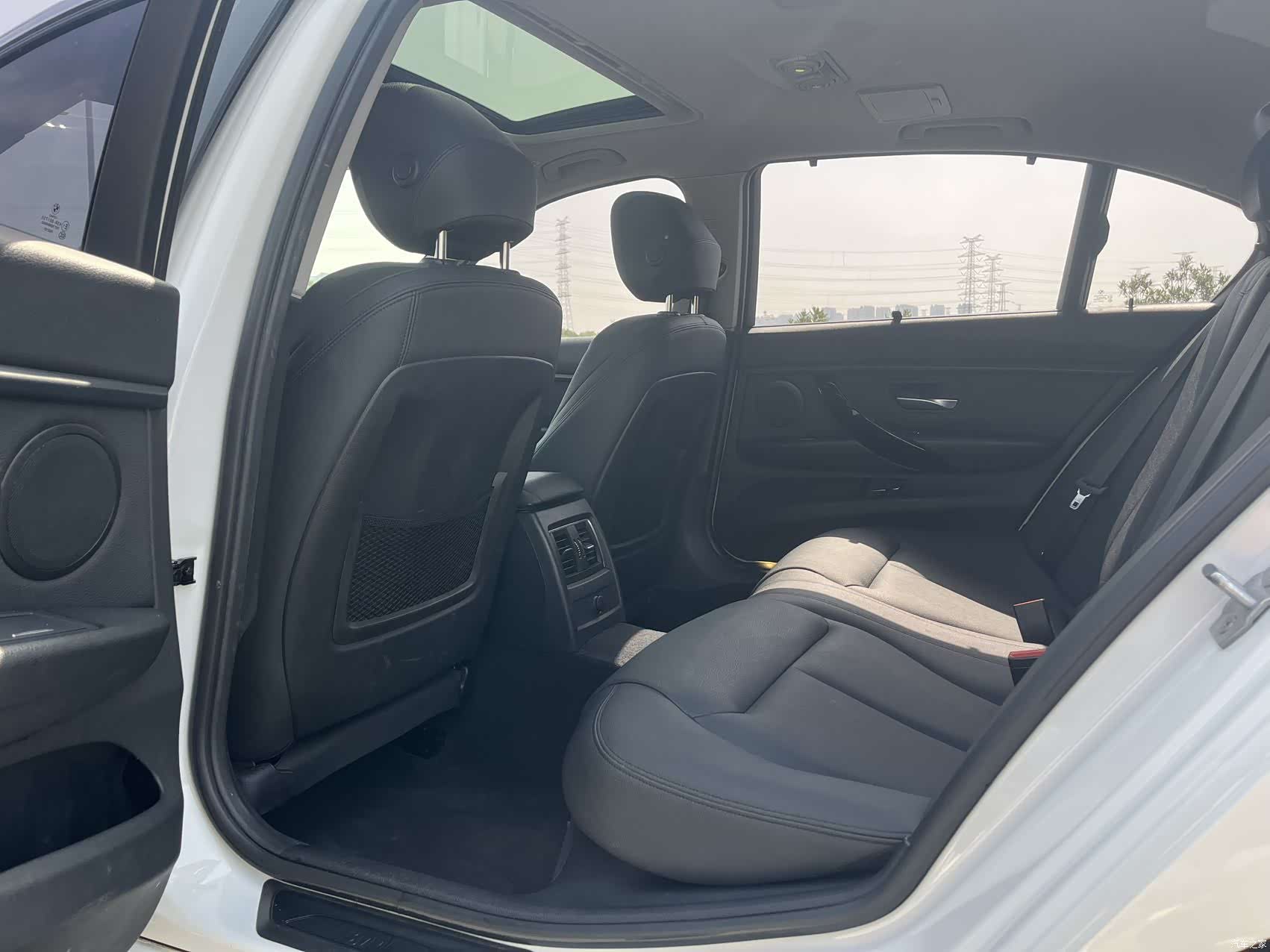 BMW 3 Series, 2018 12