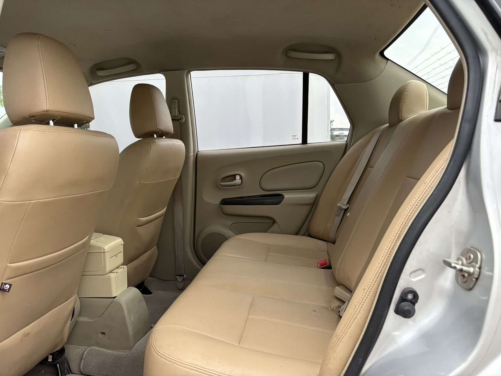 Nissan D50, 2015 7