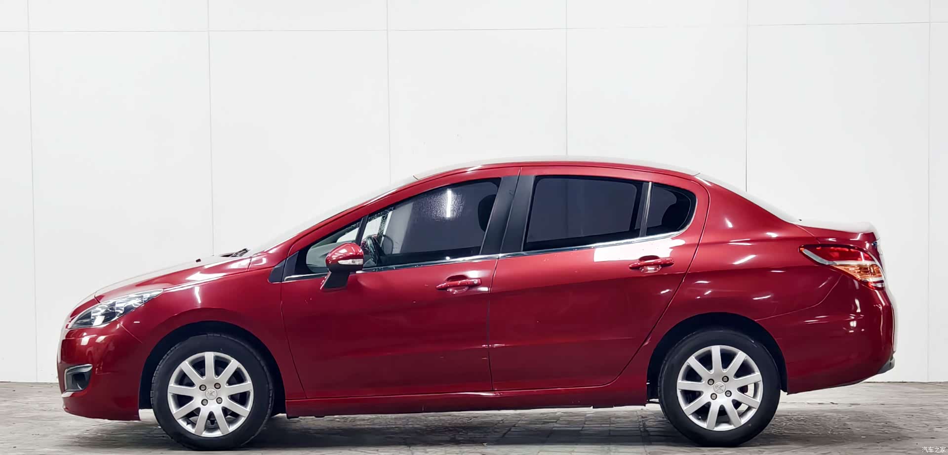 Peugeot 308, 2012 7