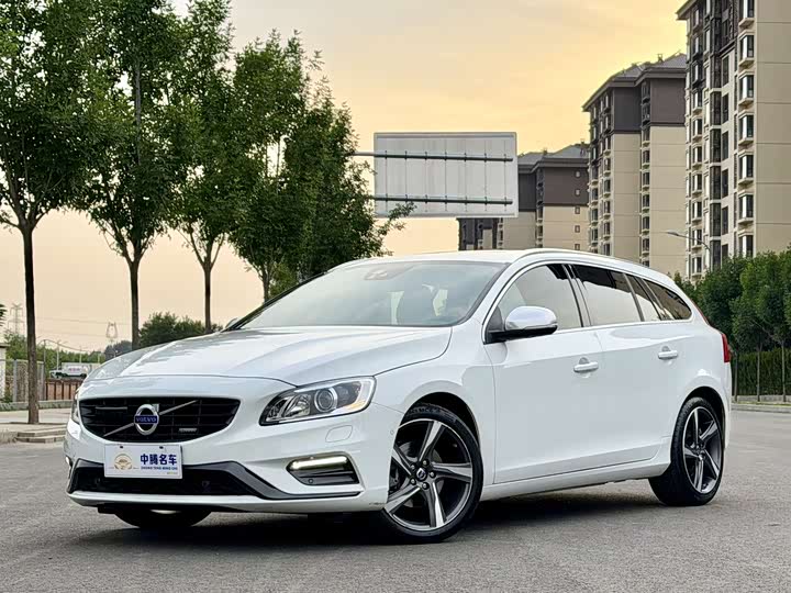 Volvo V60, 2014 года фото 2