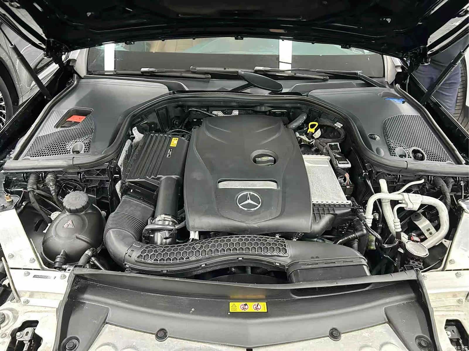 Mercedes-Benz E-Class, 2018 24