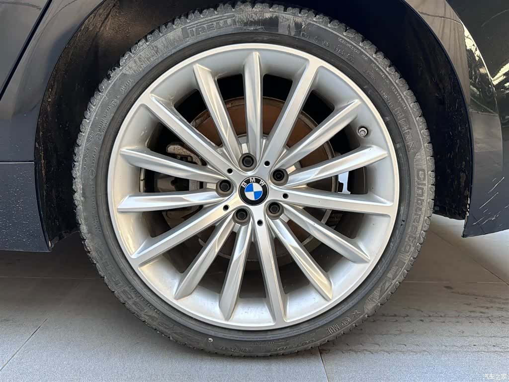 BMW 5 Series, 2023 18