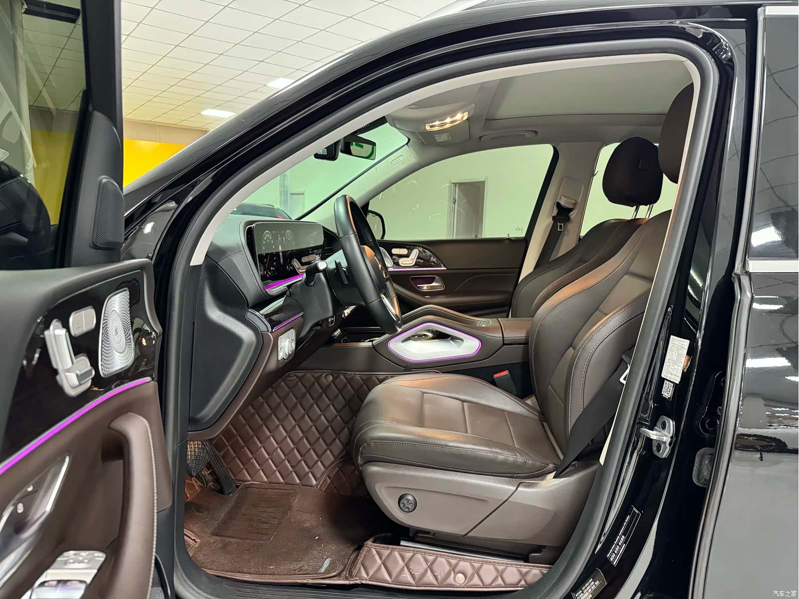 Mercedes-Benz GLE, 2023 4