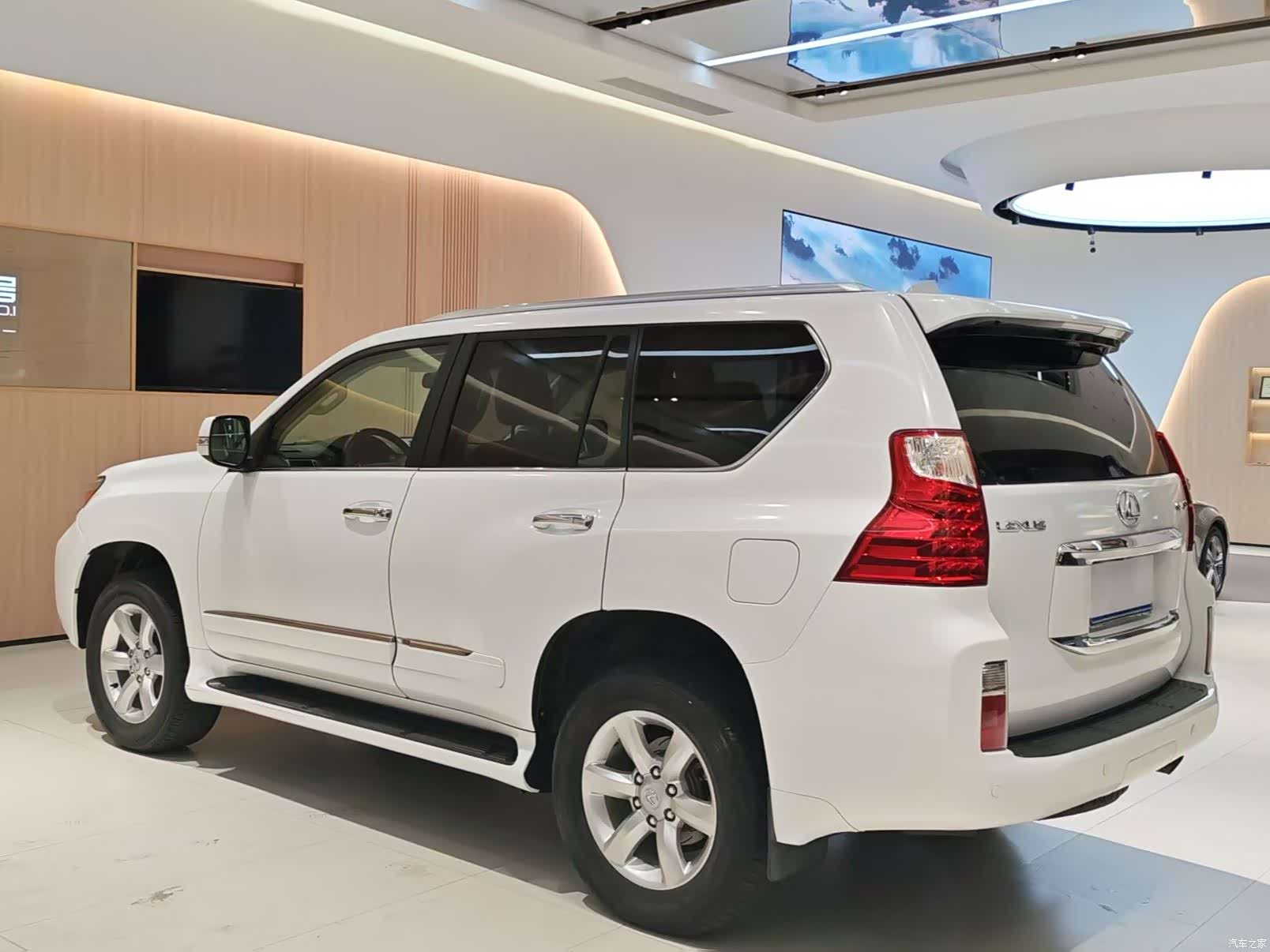 Lexus GX, 2012 все фото
