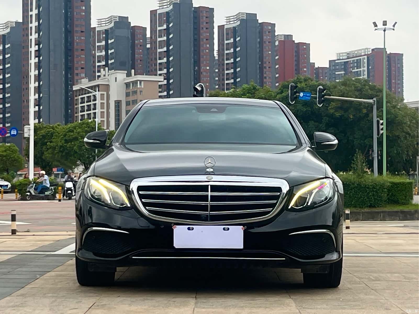 Mercedes-Benz E-Class, 2016 2
