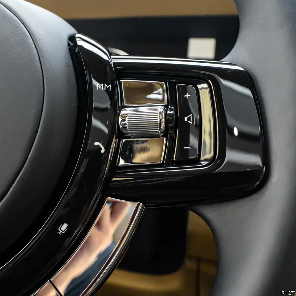 Rolls-Royce Cullinan, 2020 23