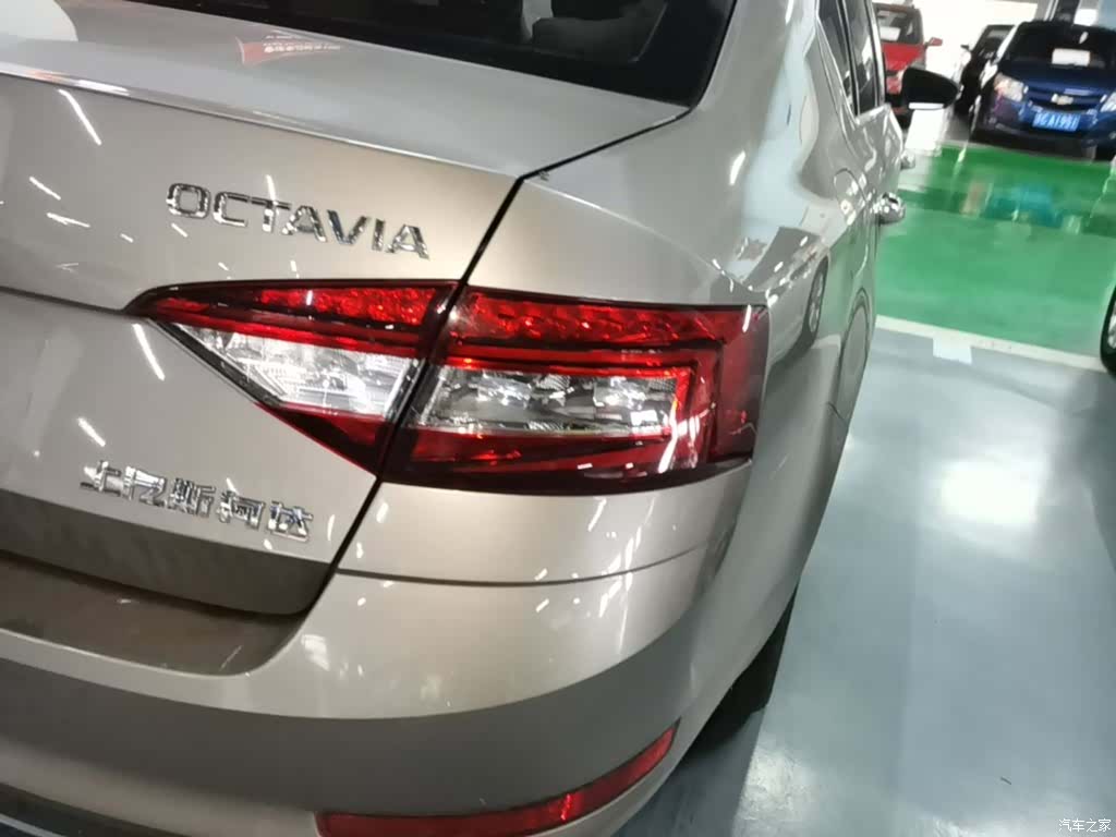 Skoda Octavia, 2018 8