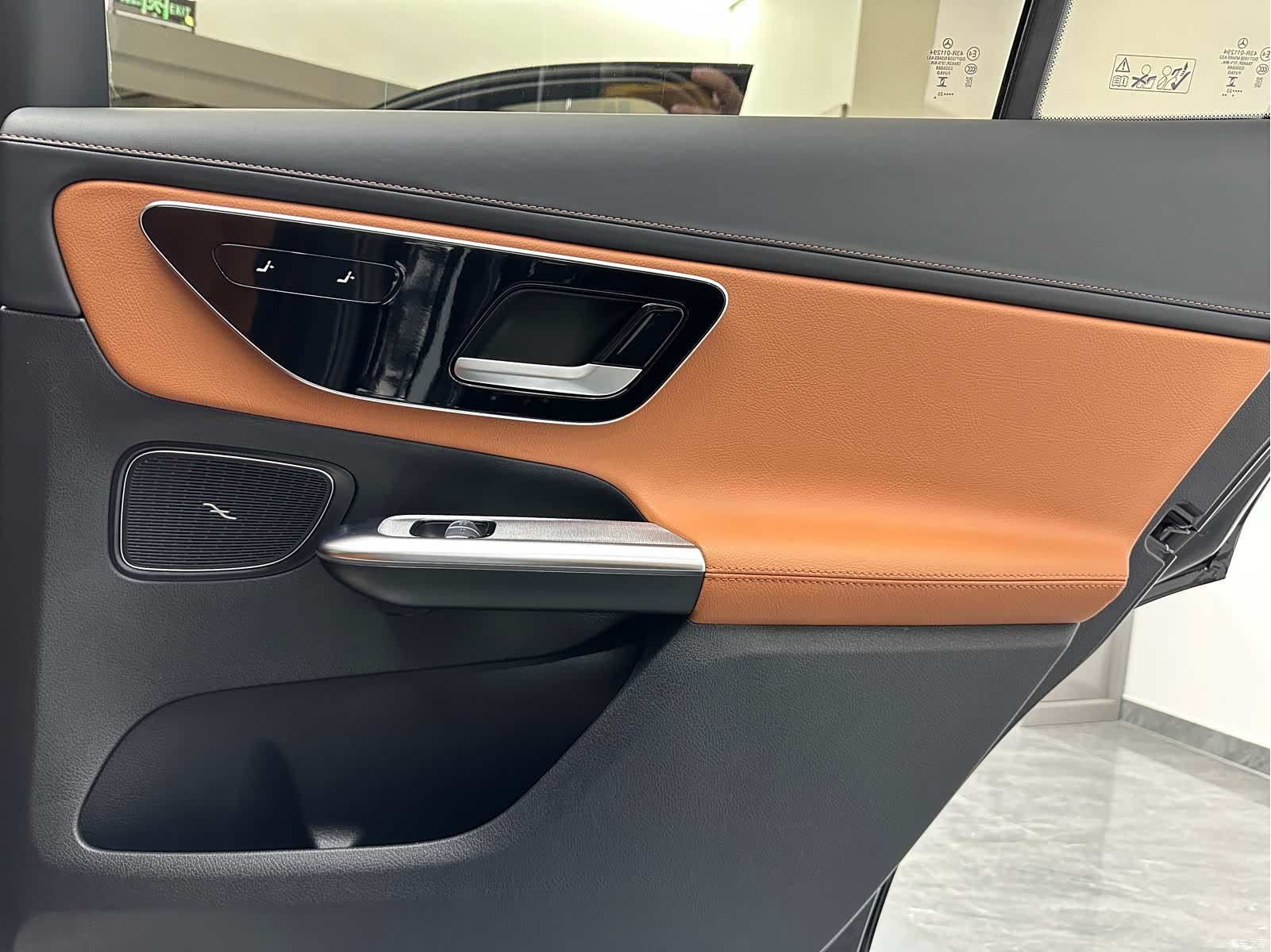 Mercedes-Benz GLC, 2023 26