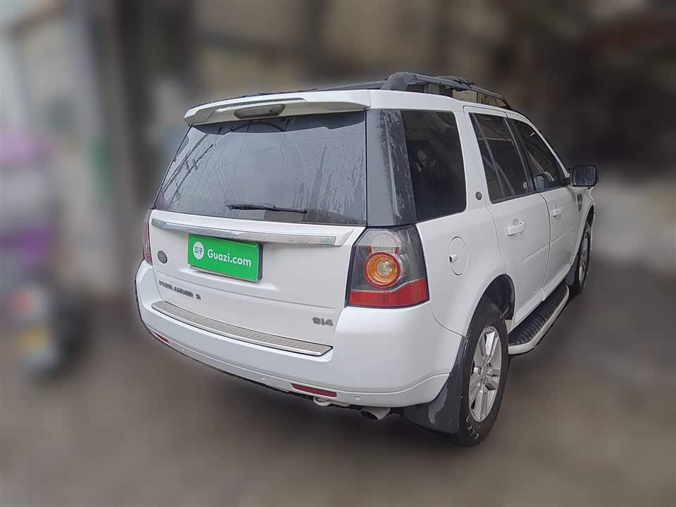 Land Rover Freelander 2