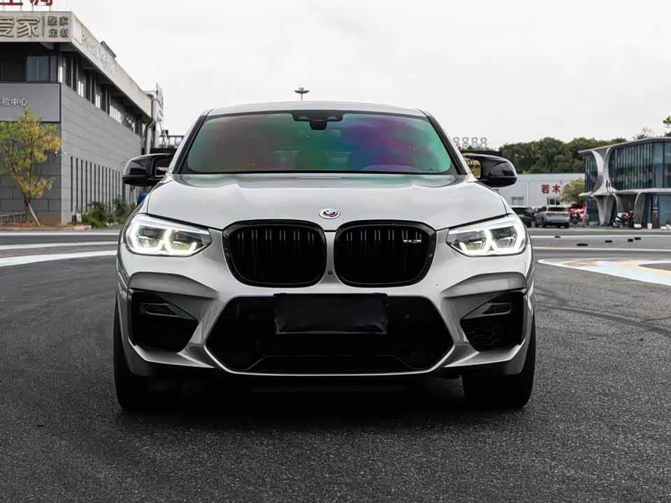 BMW X4 M