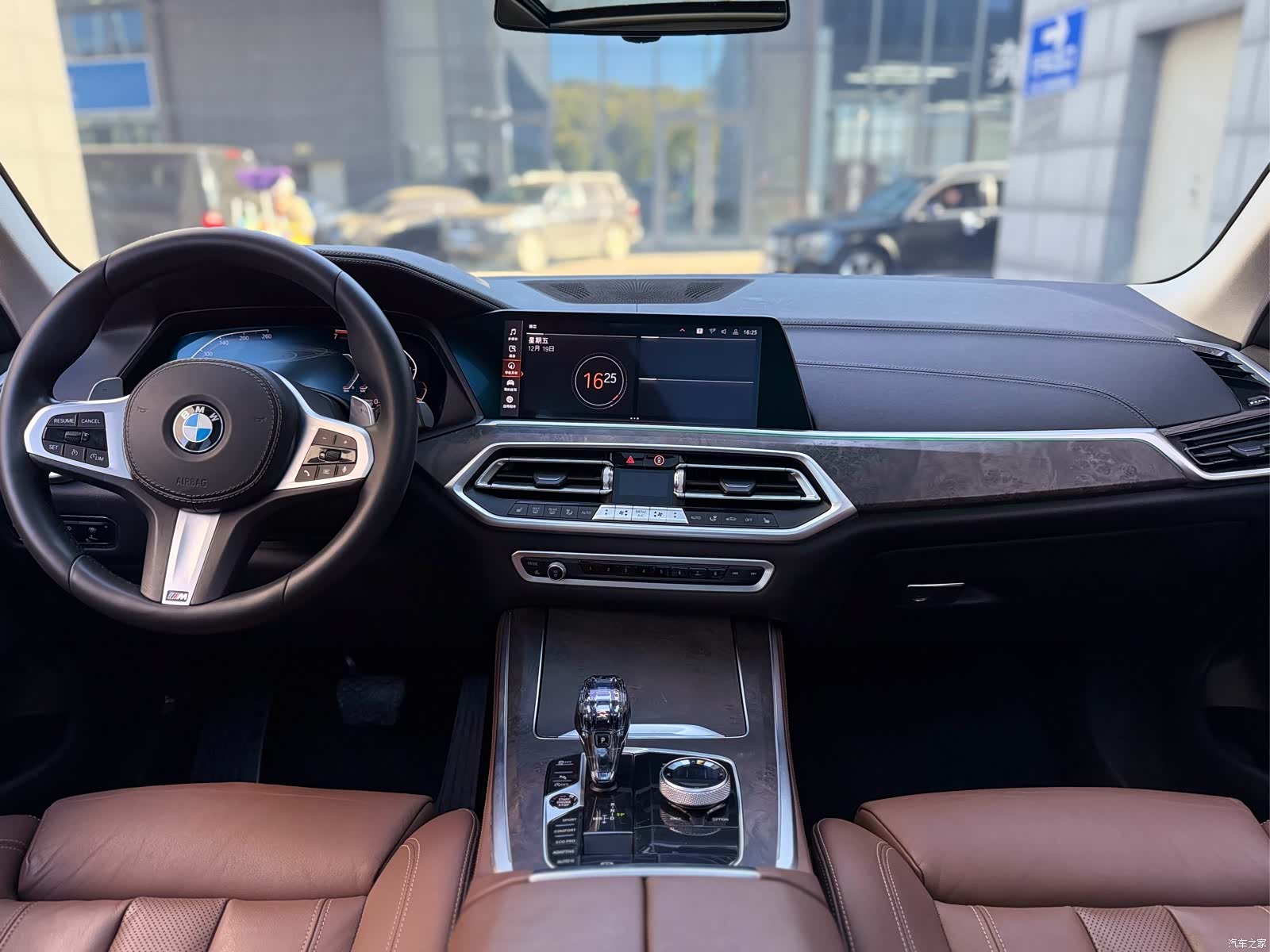BMW X5, 2021 все фото