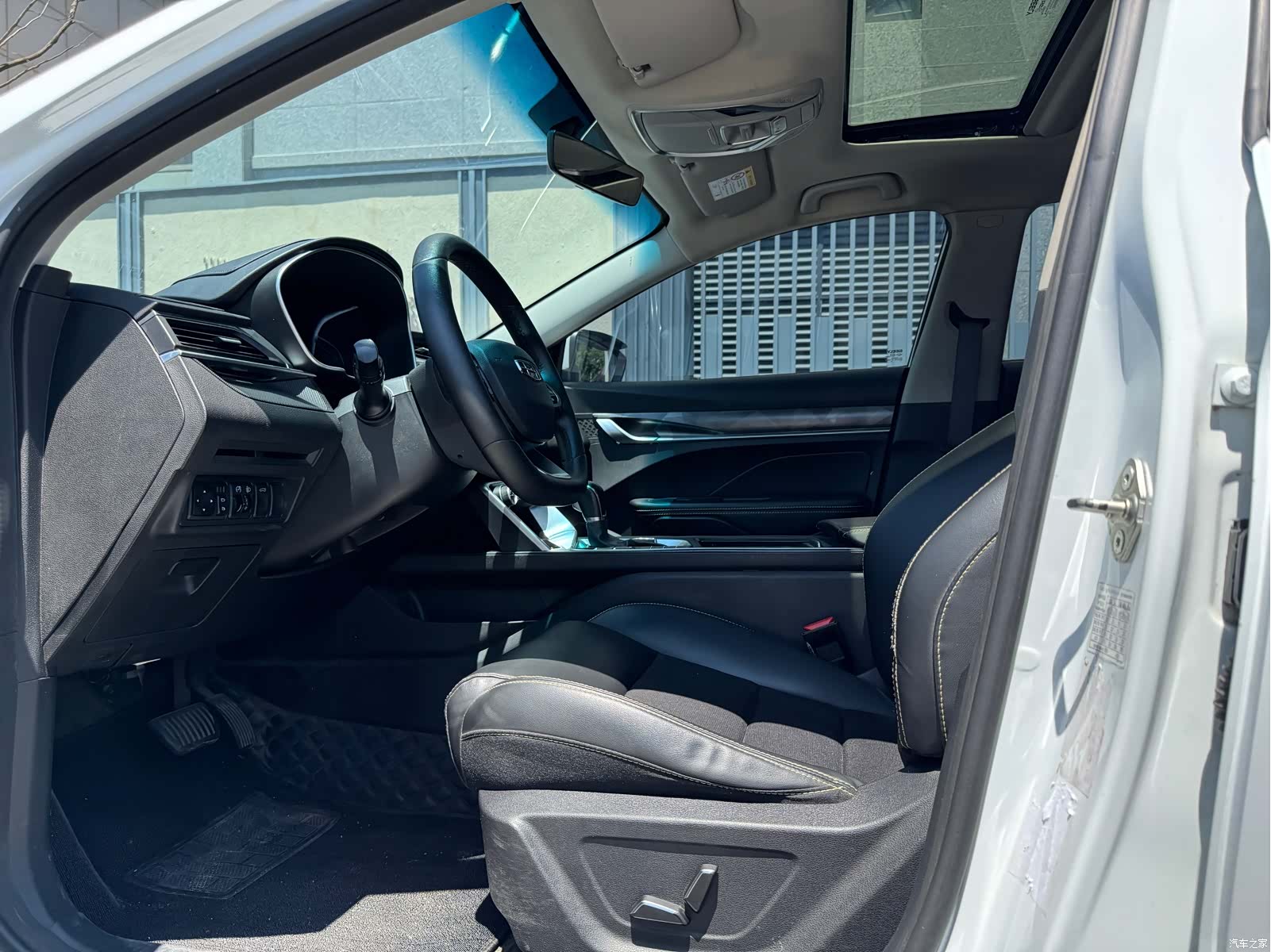 Geely Binray, 2022 все фото
