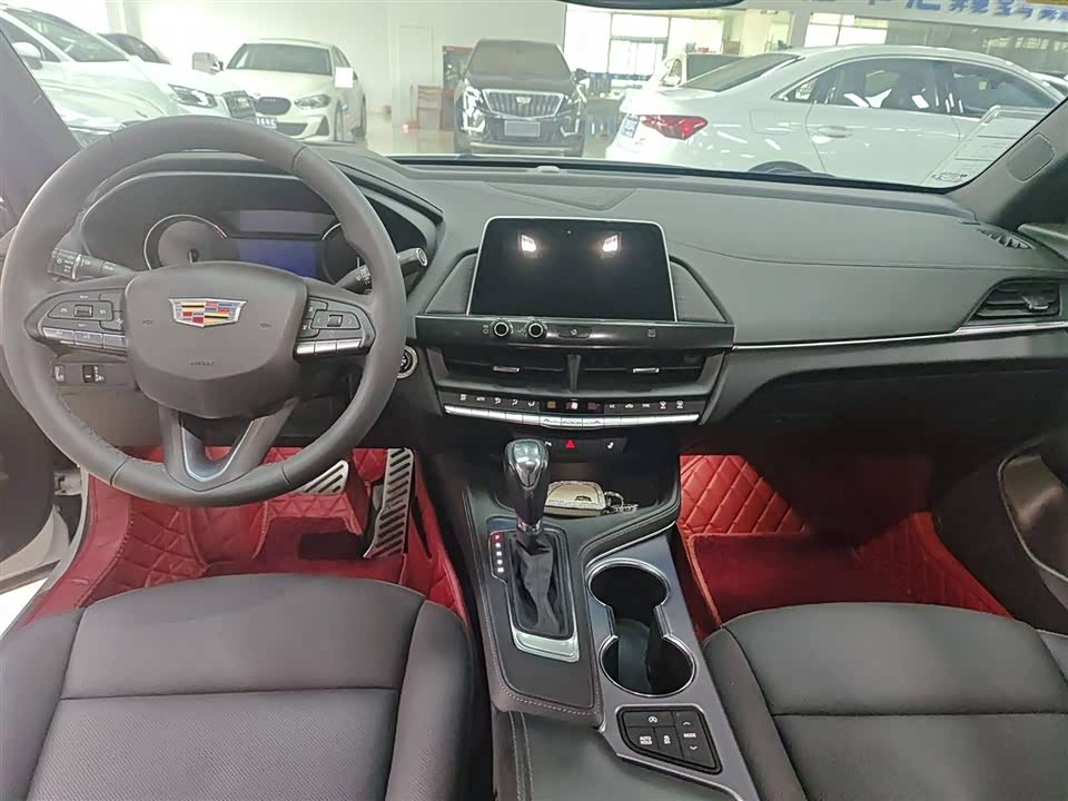 Cadillac CT4