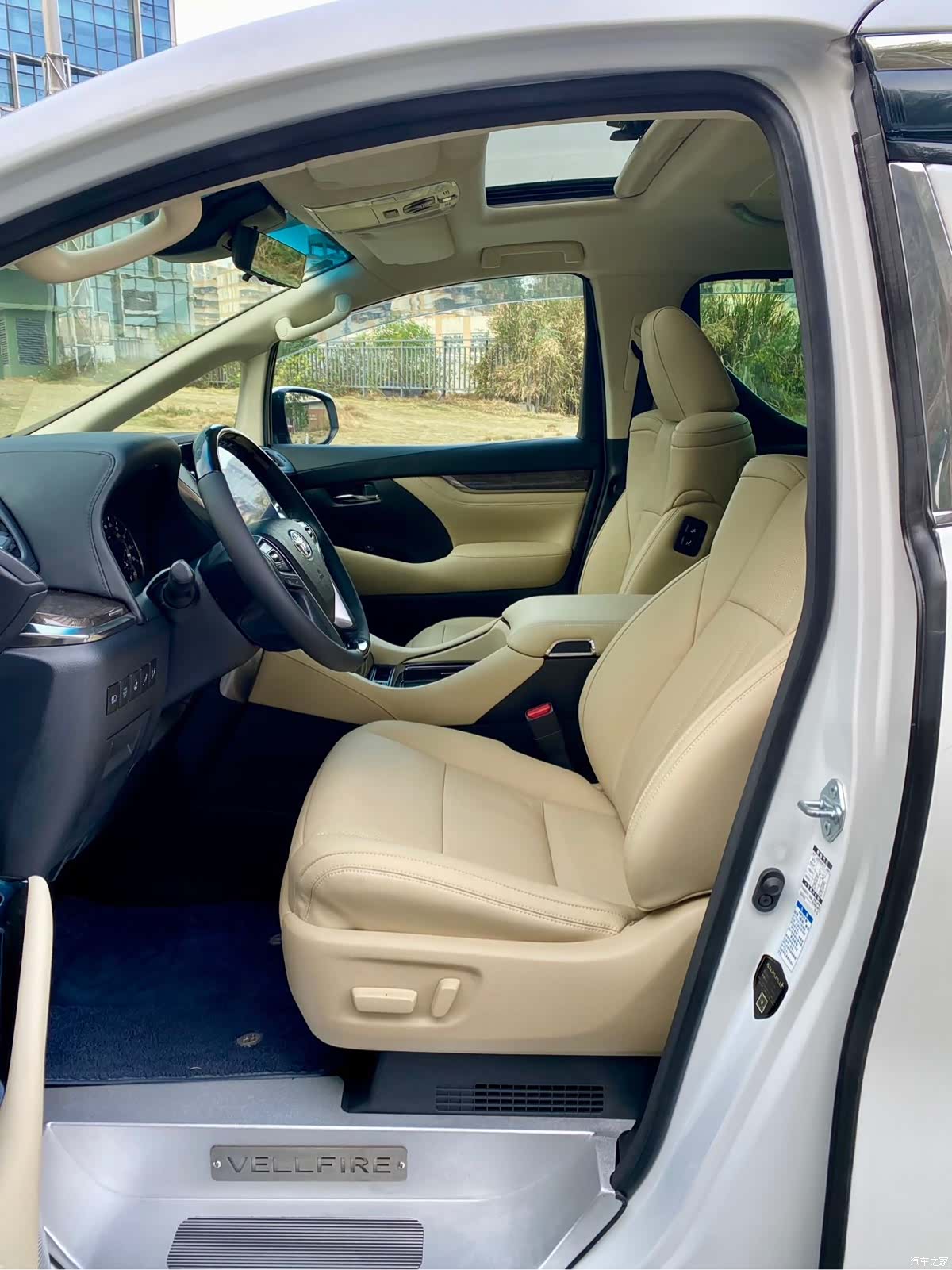 Toyota Vellfire, 2020 8
