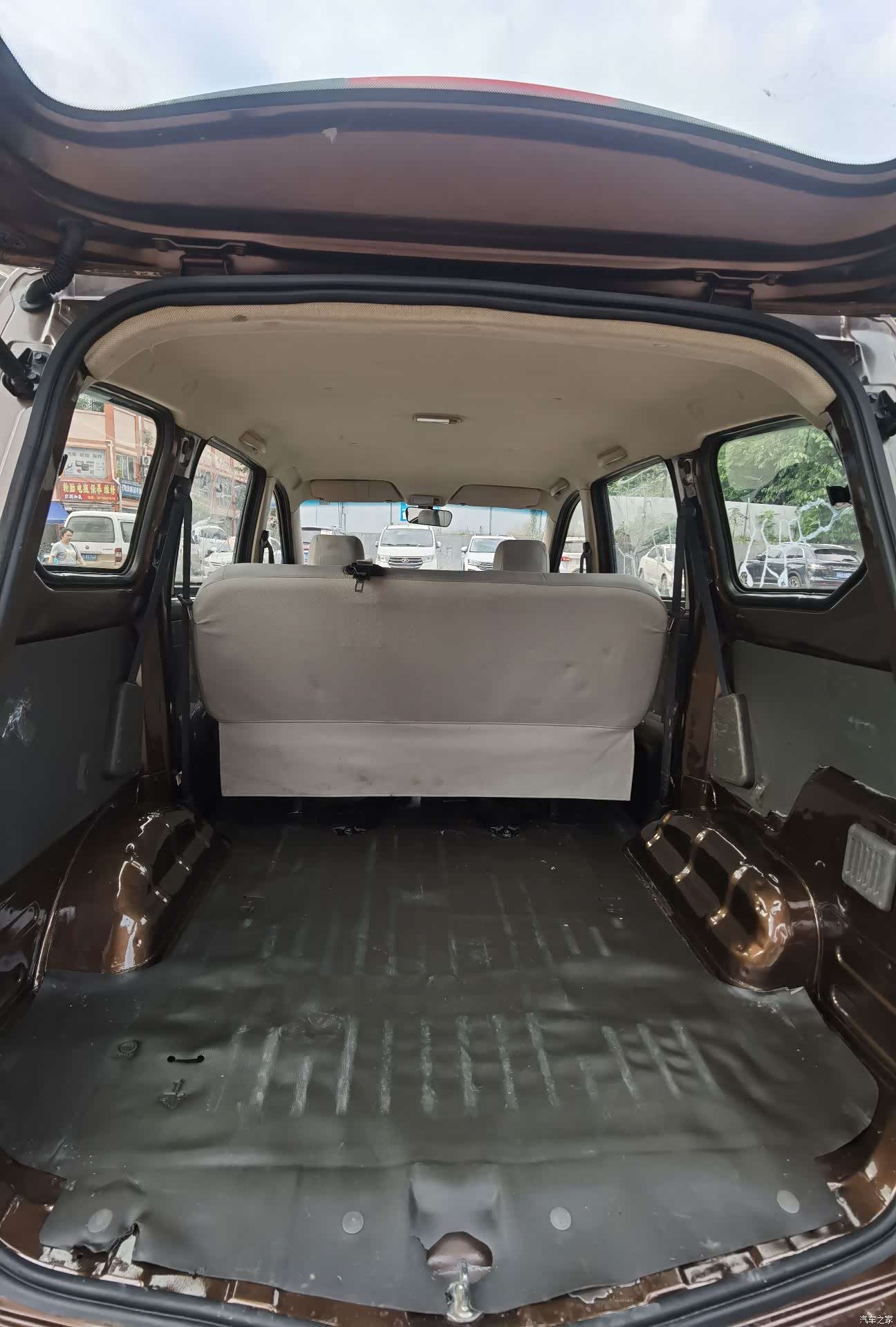 Wuling Hongguang, 2018 9