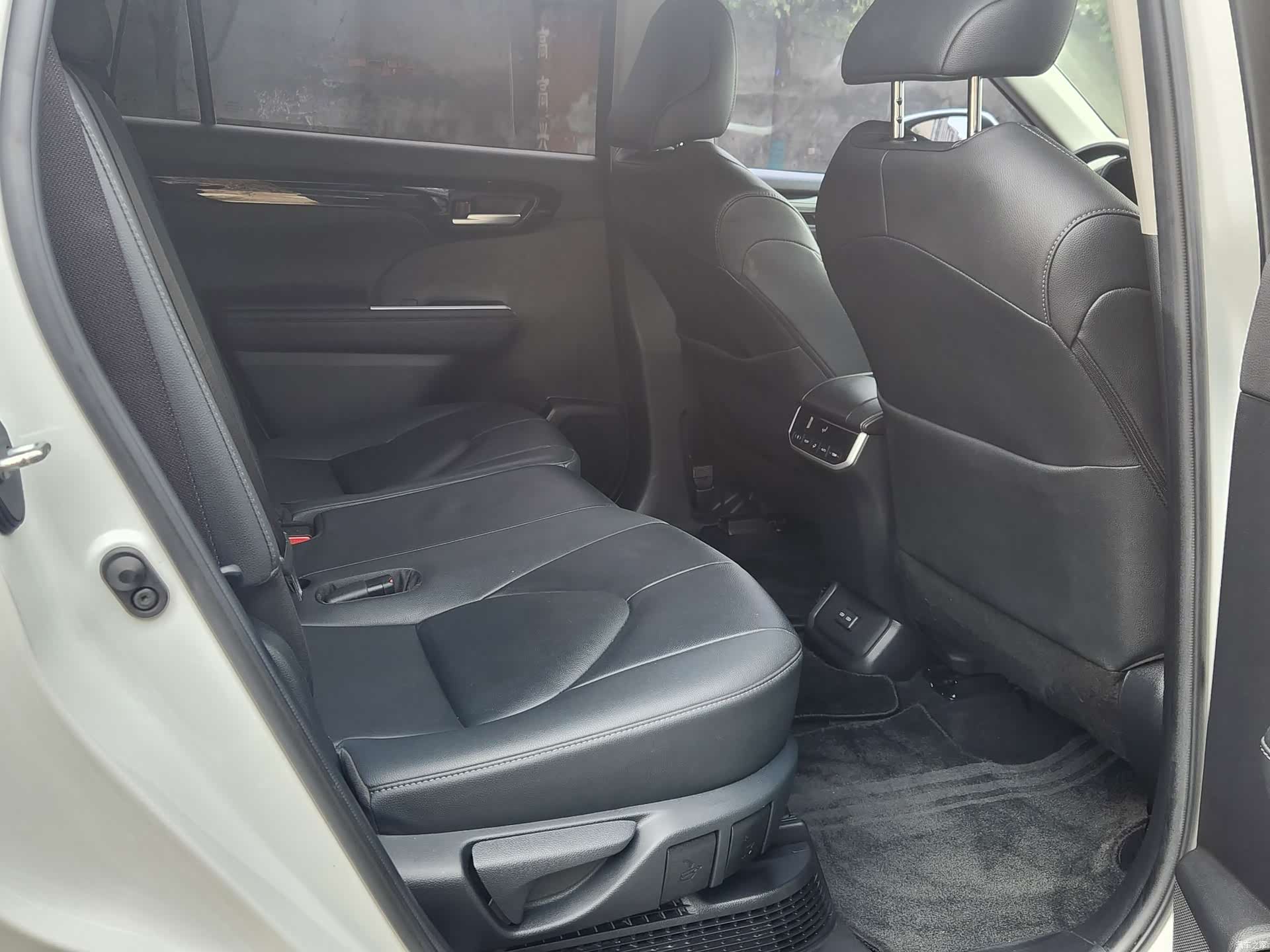 Toyota Highlander, 2023 16