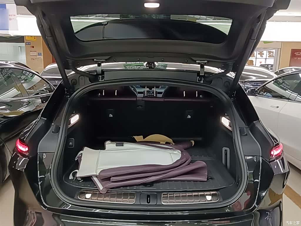 NIO ET5, 2024 19