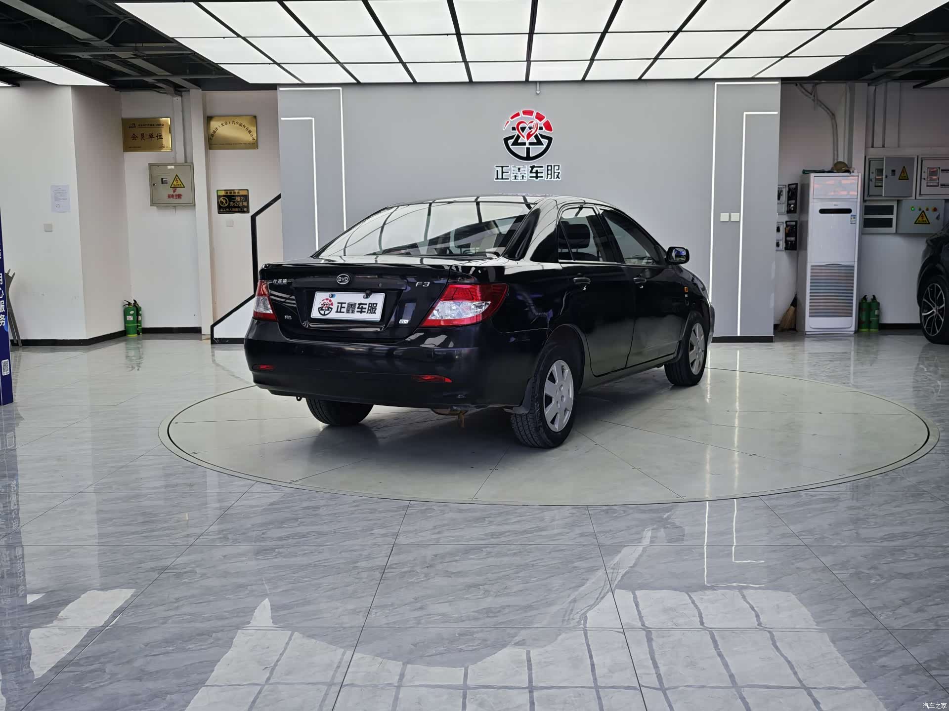 BYD F3, 2016 13
