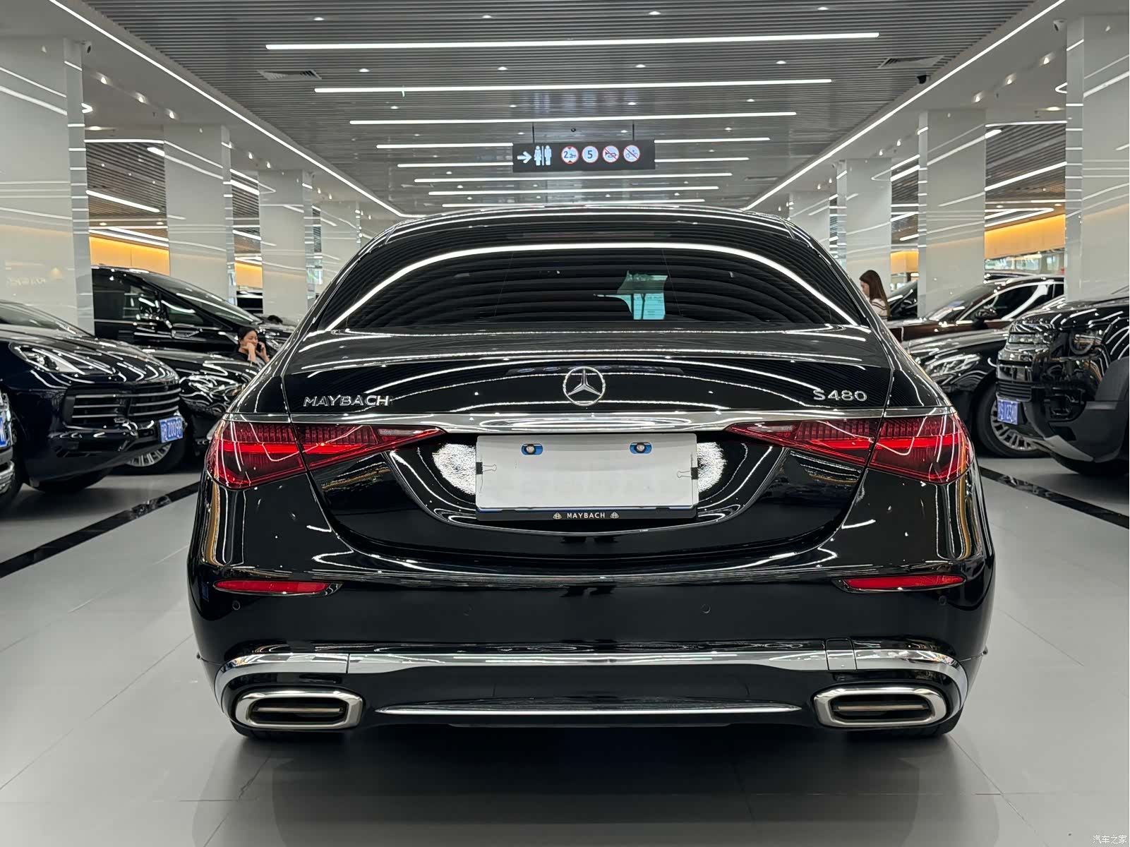 Maybach S-Class, 2023 все фото