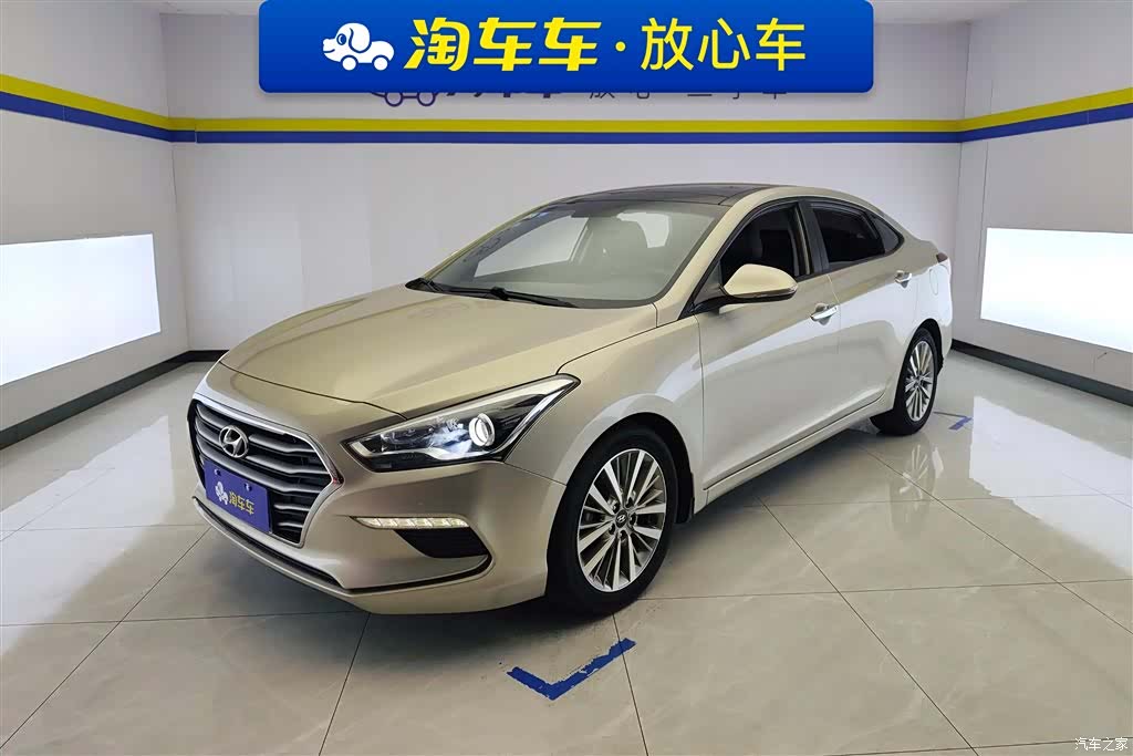 Hyundai DLX, 2018 1