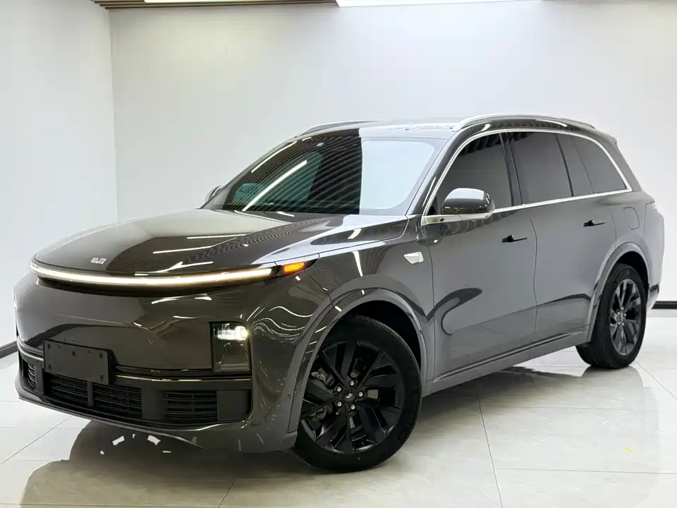 Li Auto Ideal L8