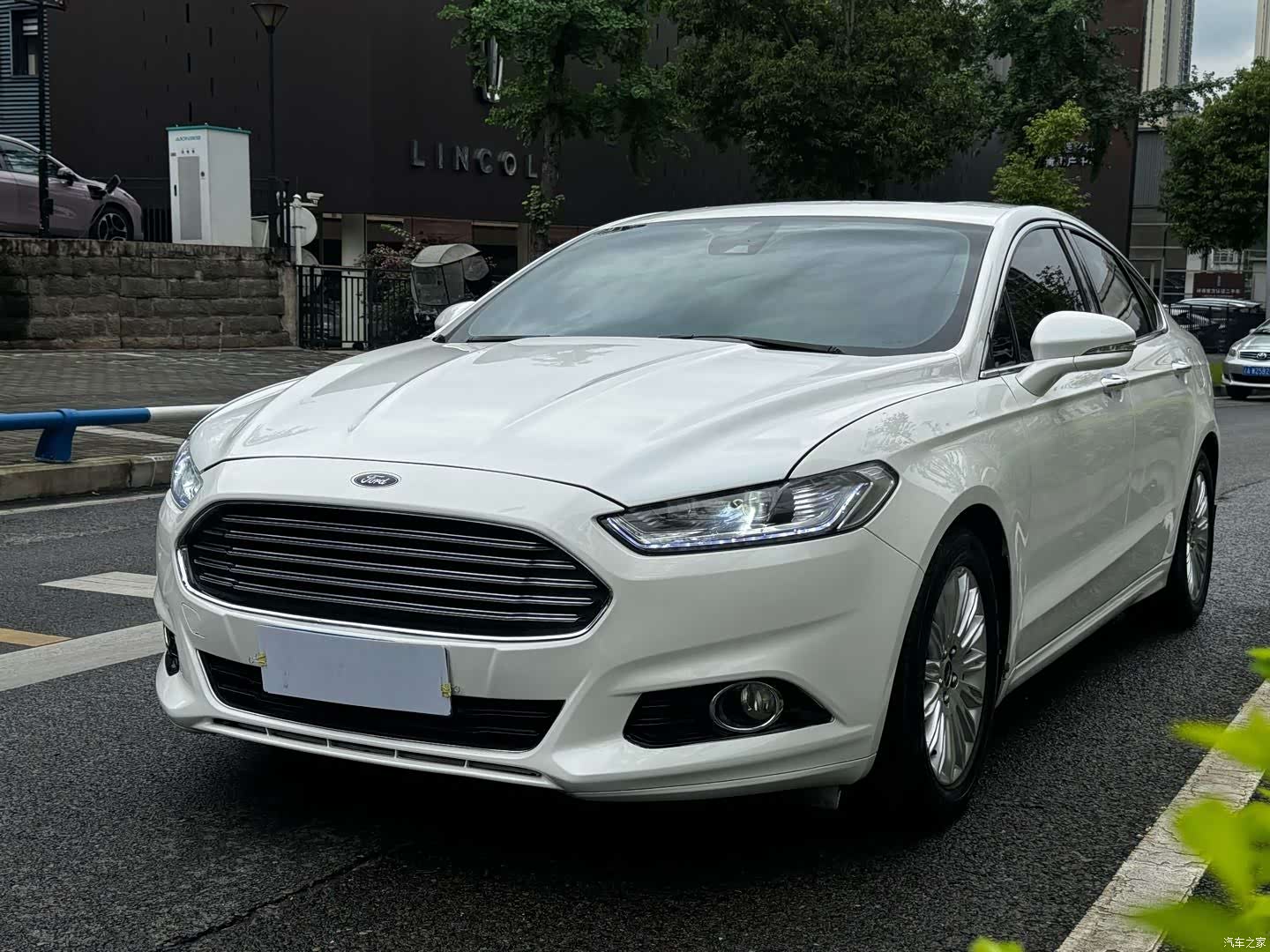 Ford Mondeo, 2014 1