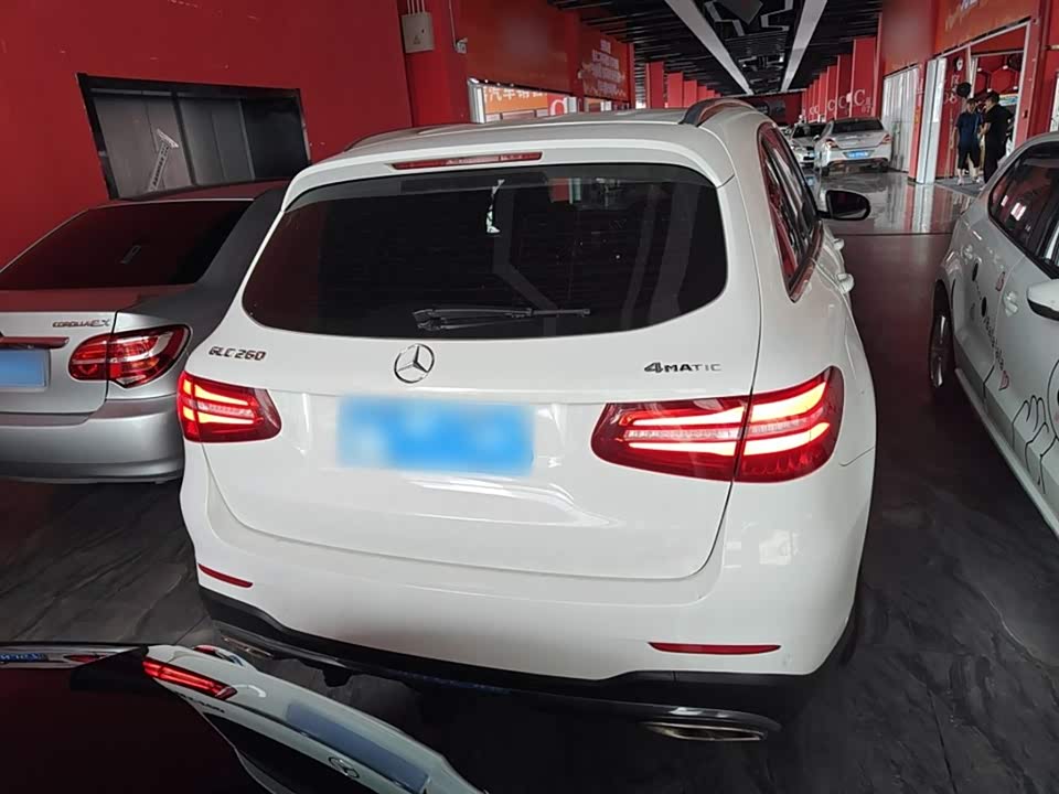 Mercedes-Benz GLC Mercedes-Benz GLC