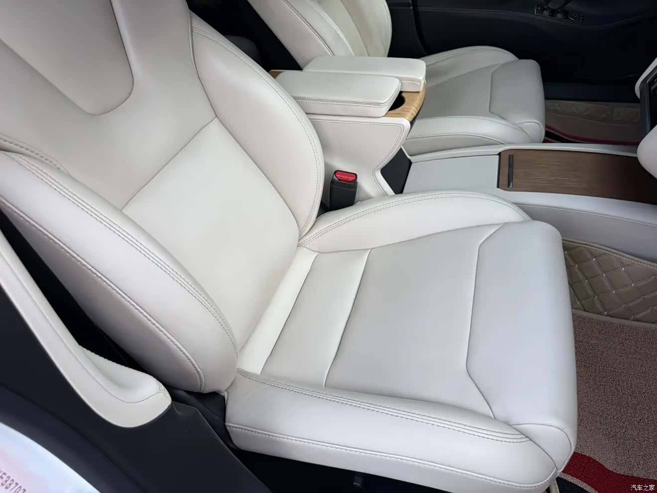 Tesla Model S, 2019 10