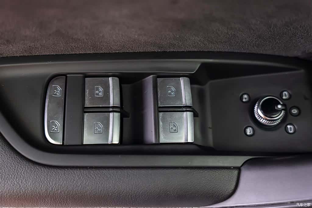 Audi Q5L, 2024 17