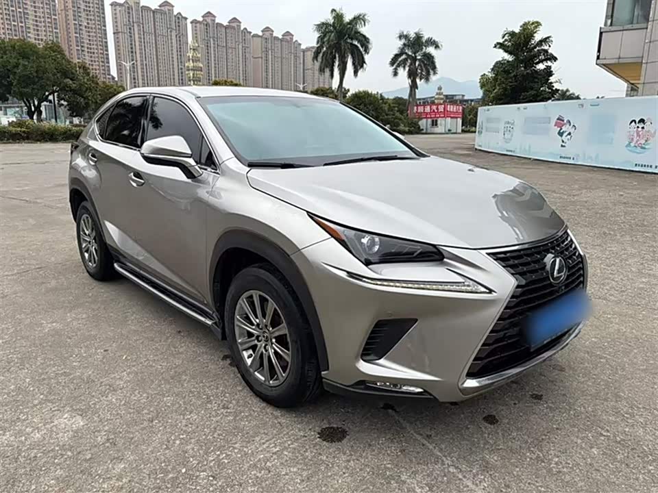 Lexus NX