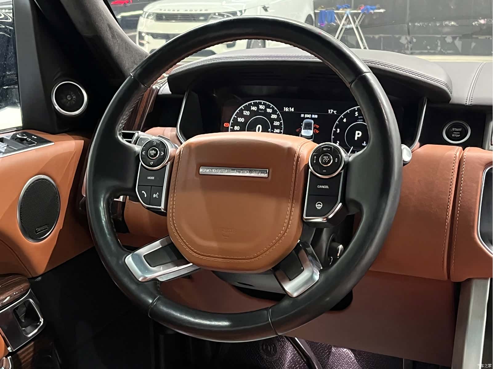 Land Rover Range Rover, 2017 16