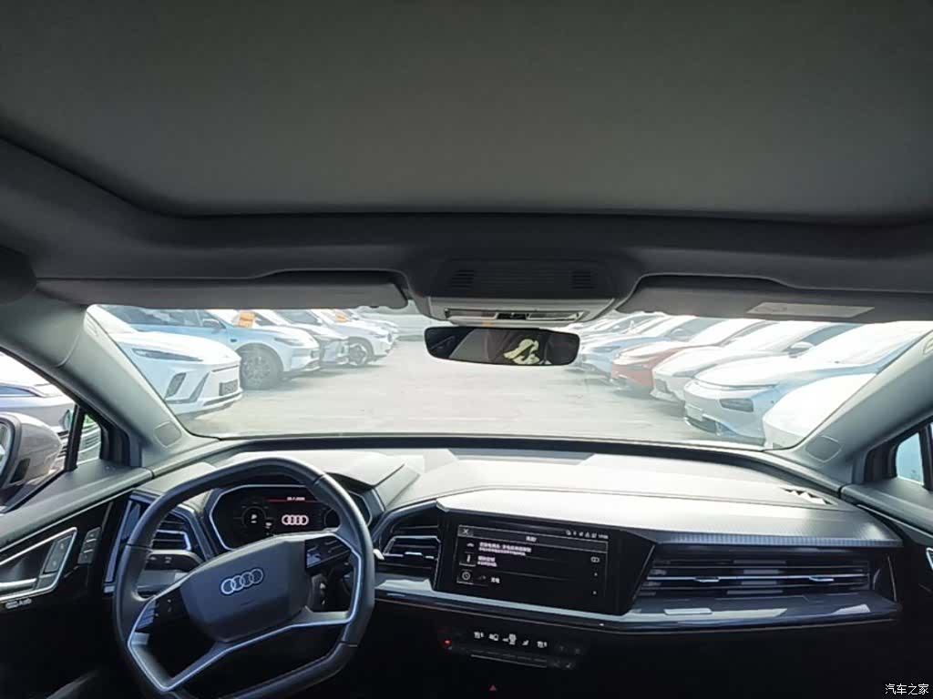 Audi Q4 e-tron, 2023 18