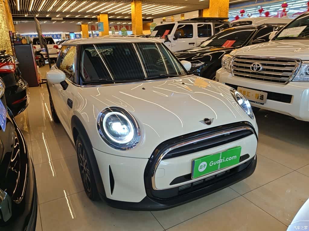 Mini ONE, 2022 4