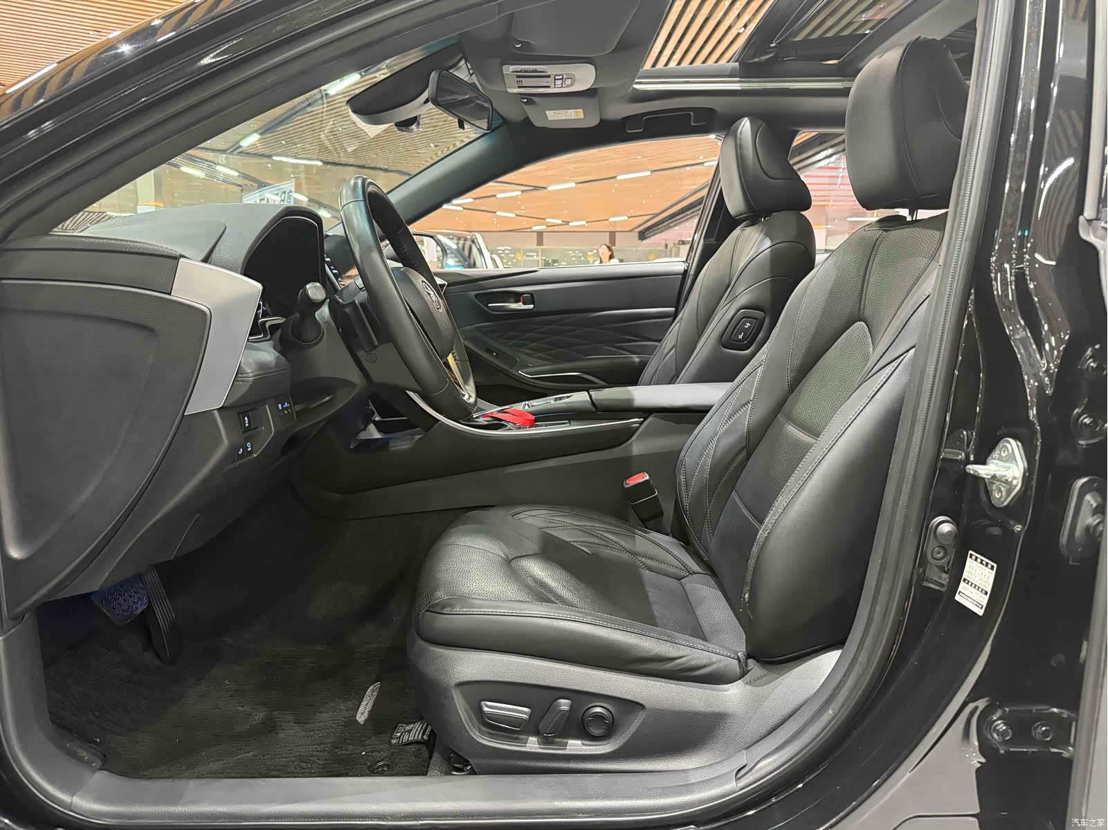 Toyota Avalon, 2019 8