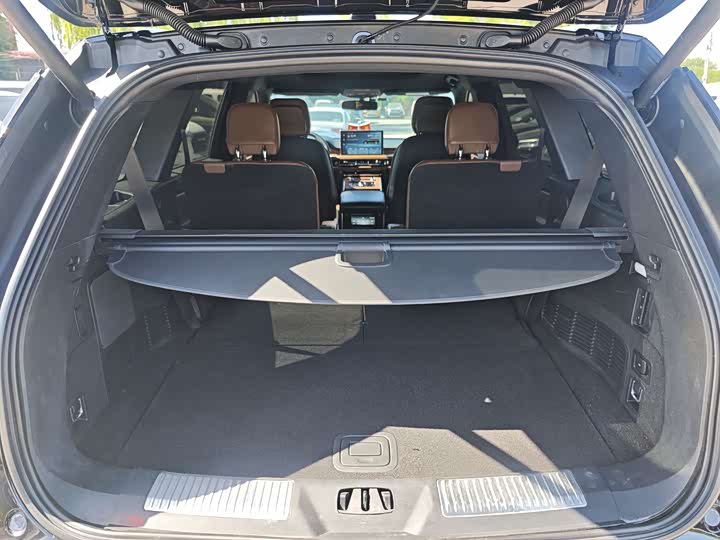 Lincoln Aviator, 2020 года фото 14
