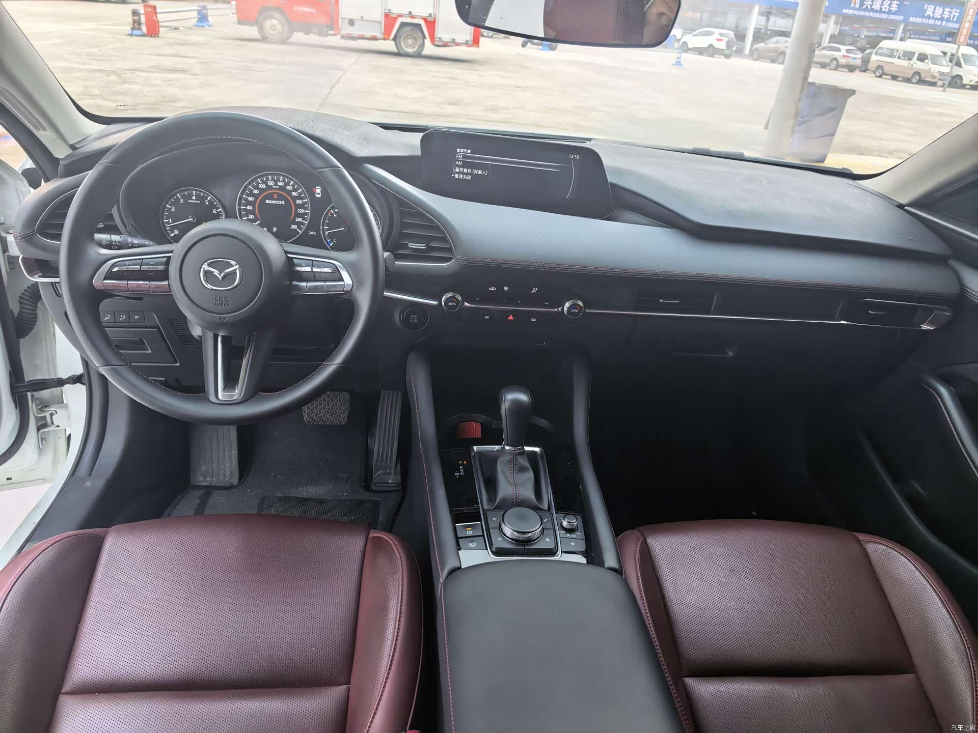 Mazda Mazda3, 2024 9