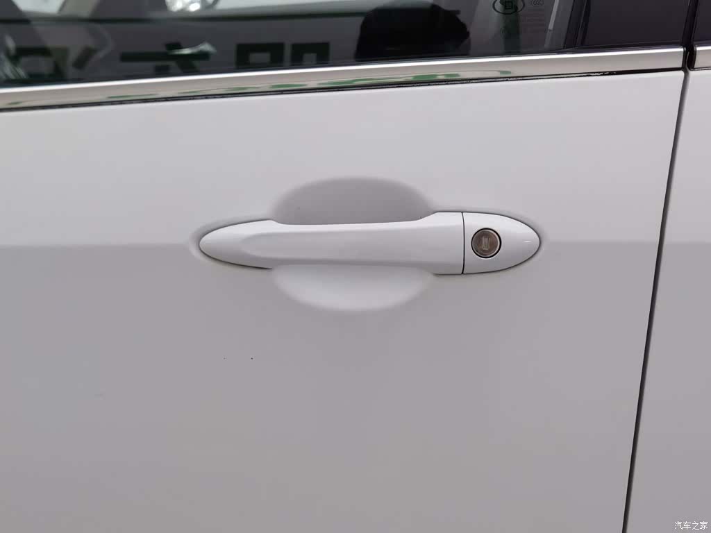 Buick GL6, 2018 18